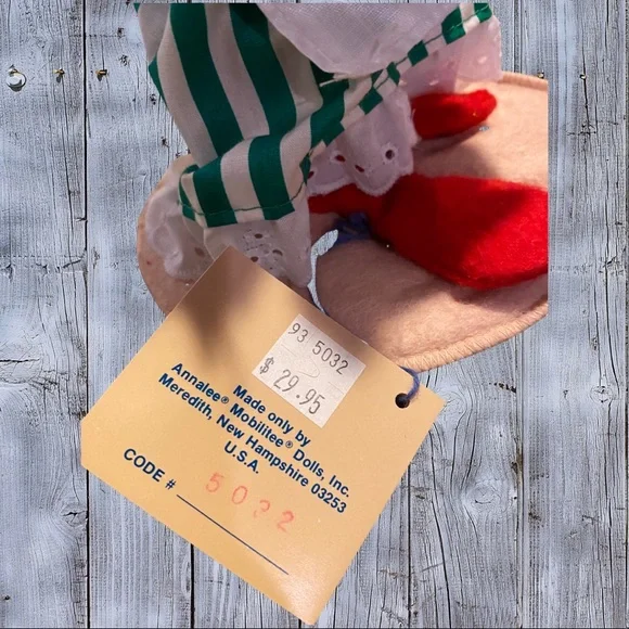 Annalee Vintage 1993 Mrs Claus. NWT - Picture 4 of 7